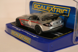 Scalextric Mercedes SLR McLaren 722GT SLN 2010 No.1.   C3119  Limitede Edition in OVP.