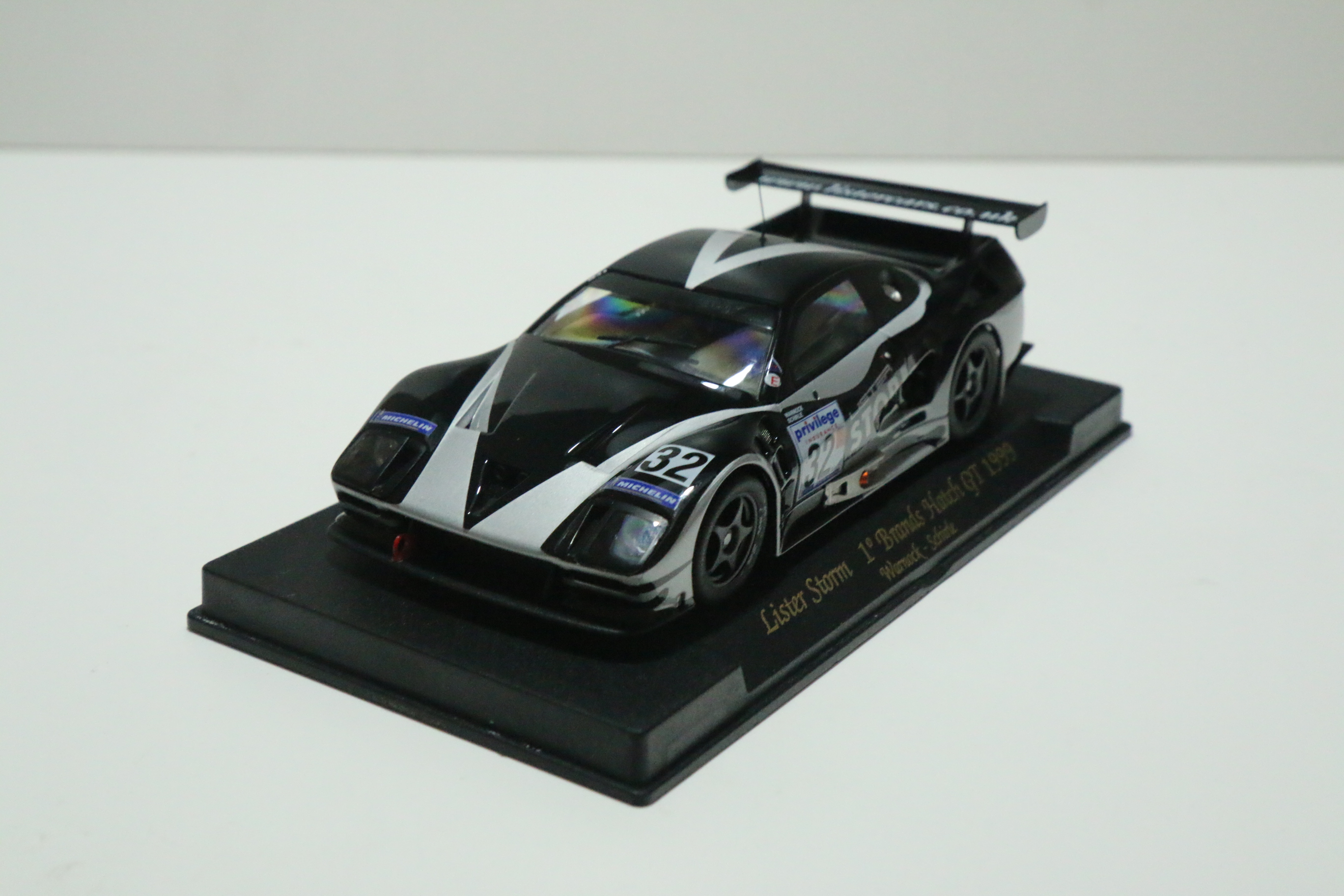 FLY LISTER STORM 1999 Zwart No.32 nr. A105 Voorzien van Carrera digi chip
