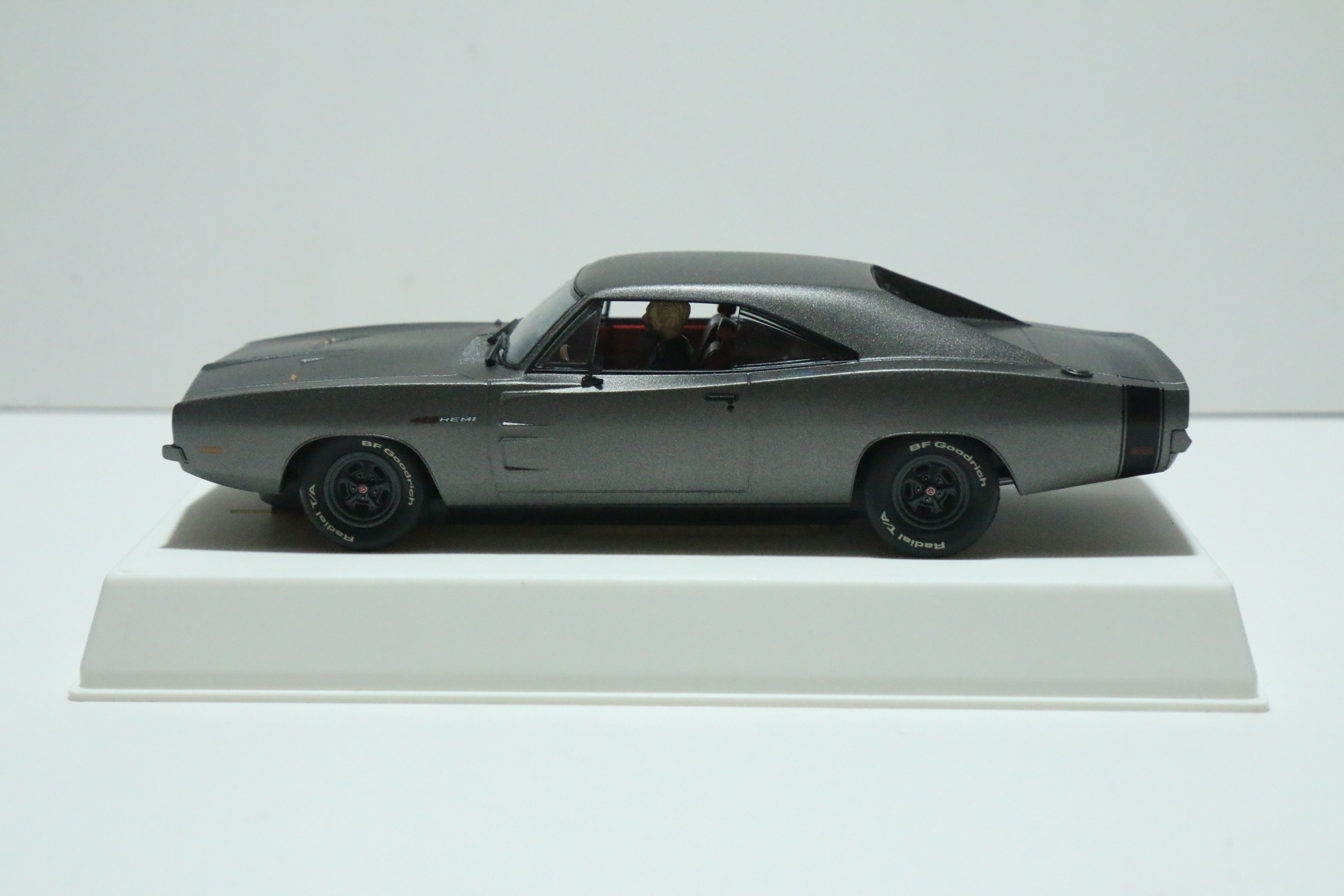 Pioneer Dodge Charger STEALTH Limited Edition nr. P092 in OVP!