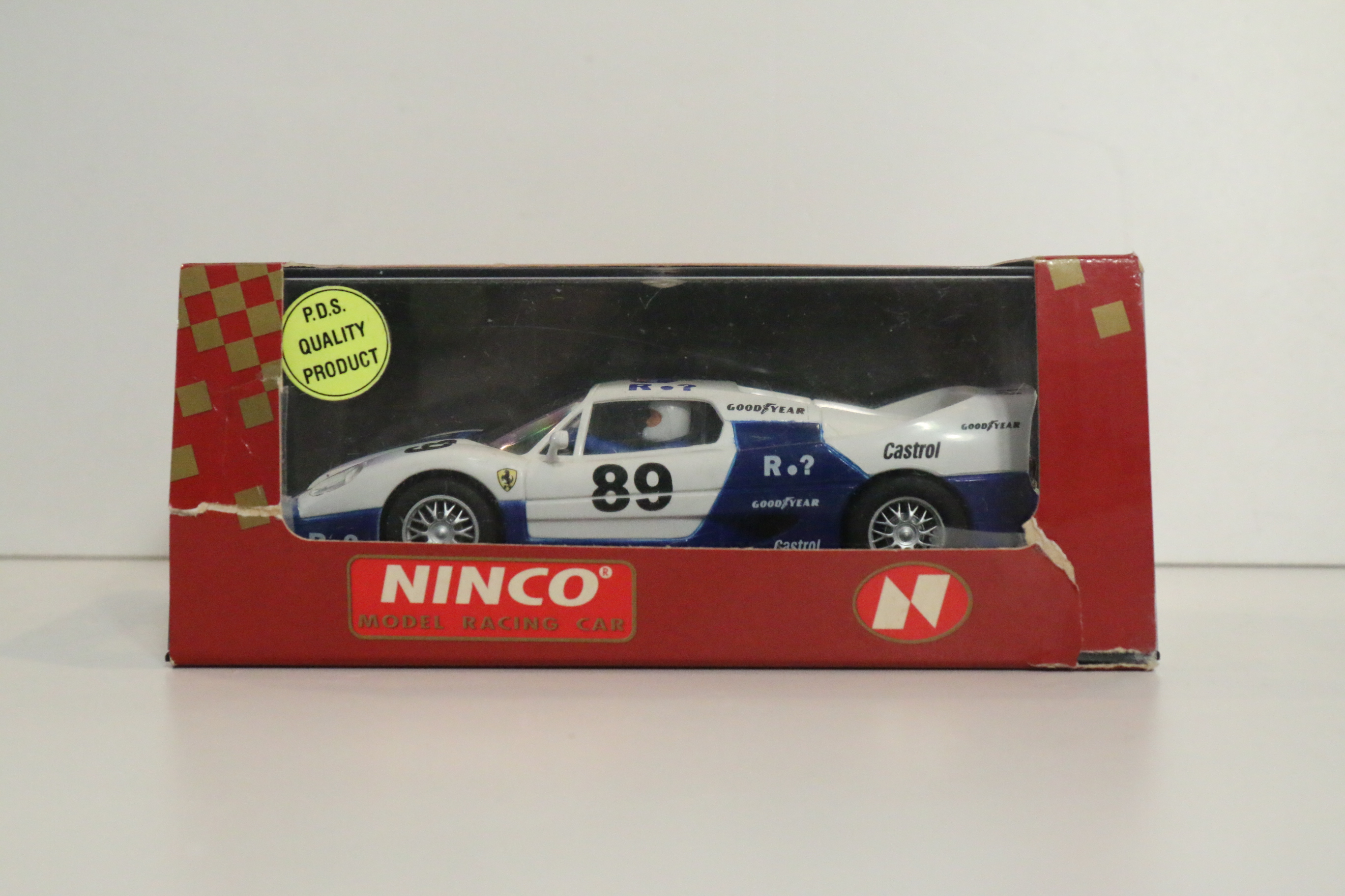 Ninco Ferrari F50 Racing R.? Wit/Blauw No.89 nr 50169 in OVP.