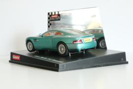 Carrera Evolution Aston Martin V12 Vanquish nr. 25700 in OVP*. Nieuw!