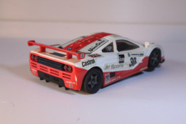 Ninco Mclaren F1 GTR  Wit/Rood #30 nr. 50153/  Bespeeld