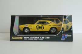 Pioneer Chevrolet Camaro Z-28 No.96 Geel/Zwart nr. P041 in OVP. Nieuw!