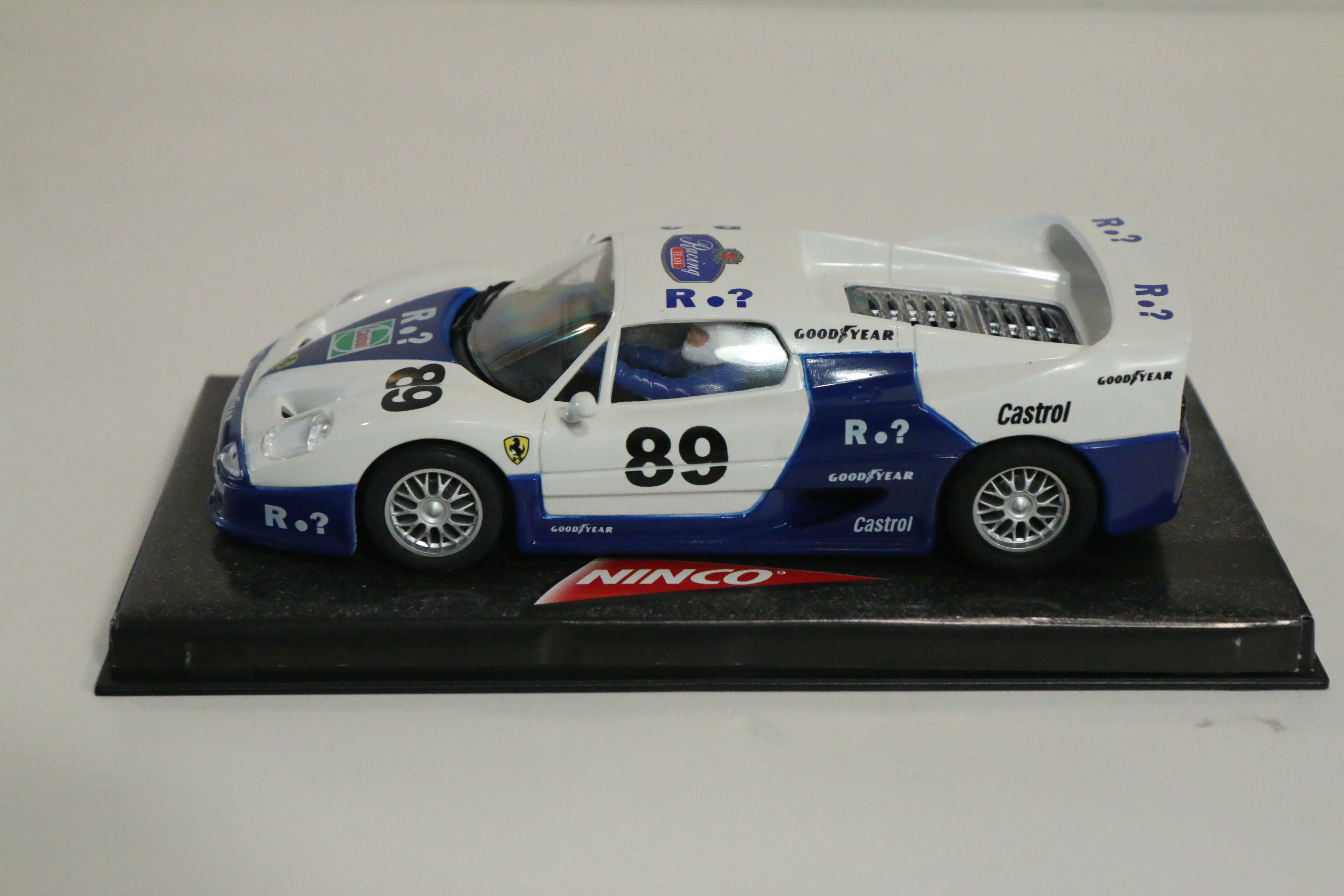 Ninco Ferrari F50 Racing R.? Wit/Blauw No.89 nr 50169 in OVP.