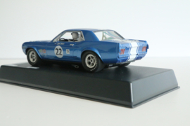Pioneer Ford Mustang blauw No.22 nr P010 in OVP. Nieuw!