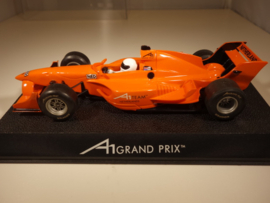 Scalextric  A1 Grand Prix  orange A1 Team Netherlands C2708  in OVP . Nieuw !