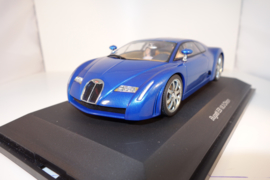 1:24  Bugatti EB 18.3 Chiron blauw metallic  nr. 14161