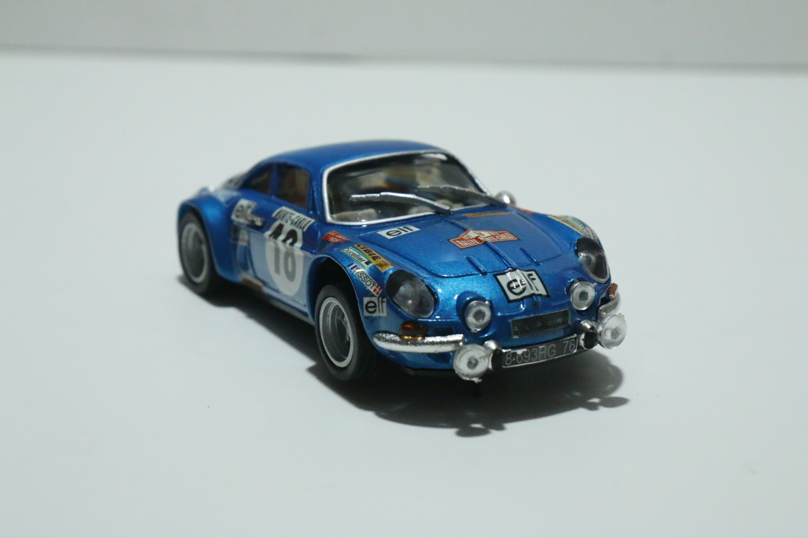 TEAMSLOT Renault Alpine Blauw No.18 nr. 10701 in OVP!