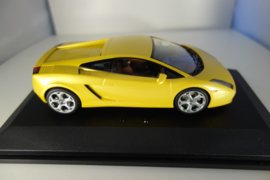 1:24  Lamborghini Gallardo geel metallic   nr. 14031