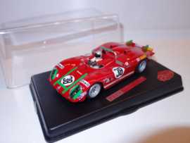 RACER slotcar RCR53B.  Alfa Romeo T 33/3  # 38.   Nieuw !