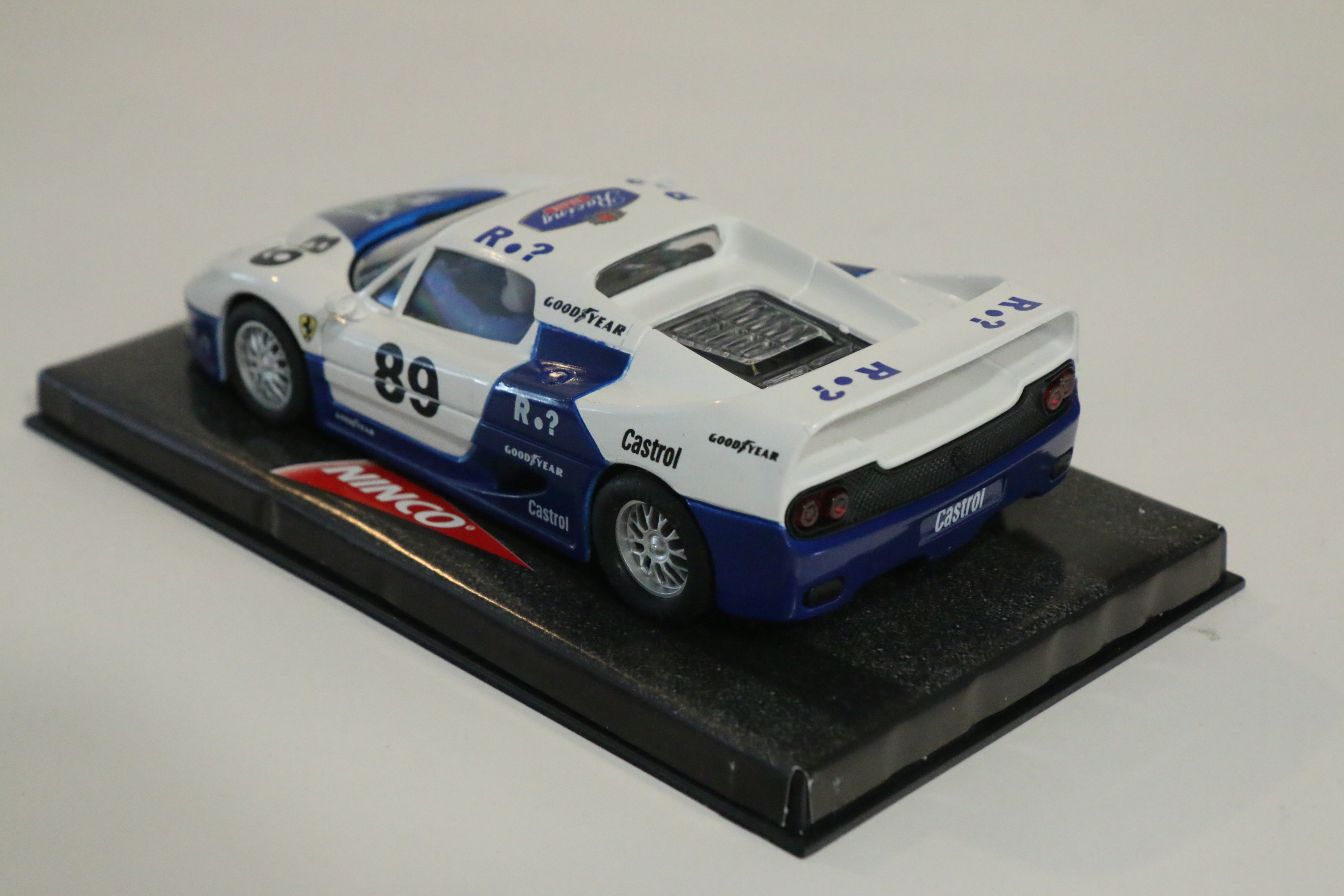 Ninco Ferrari F50 Racing R.? Wit/Blauw No.89 nr 50169 in OVP.