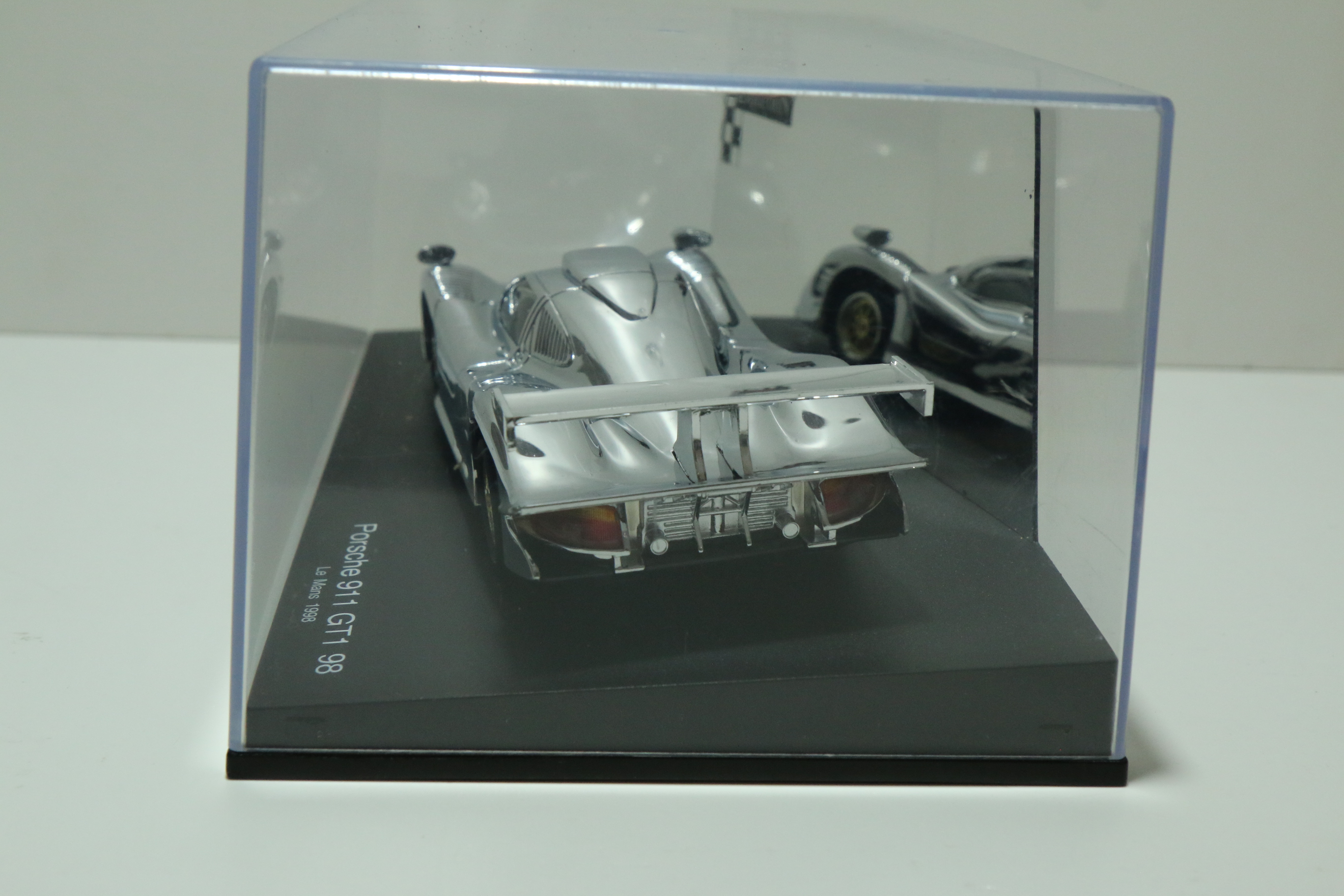 Carrera Evolution Porsche 911 GT1 1998 Chrome nr. 25414 Pre productie model