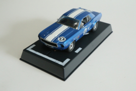 Pioneer Ford Mustang blauw No.22 nr P010 in OVP. Nieuw!