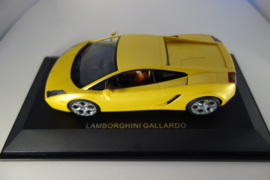 1:24  Lamborghini Gallardo geel metallic   nr. 14031