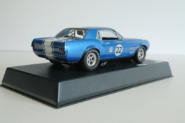 Pioneer Ford Mustang blauw No.22 nr P010 in OVP. Nieuw!