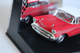 Carrera Evolution Chevrolet Bel Air '57 rood/wit nr. 27257 in OVP.