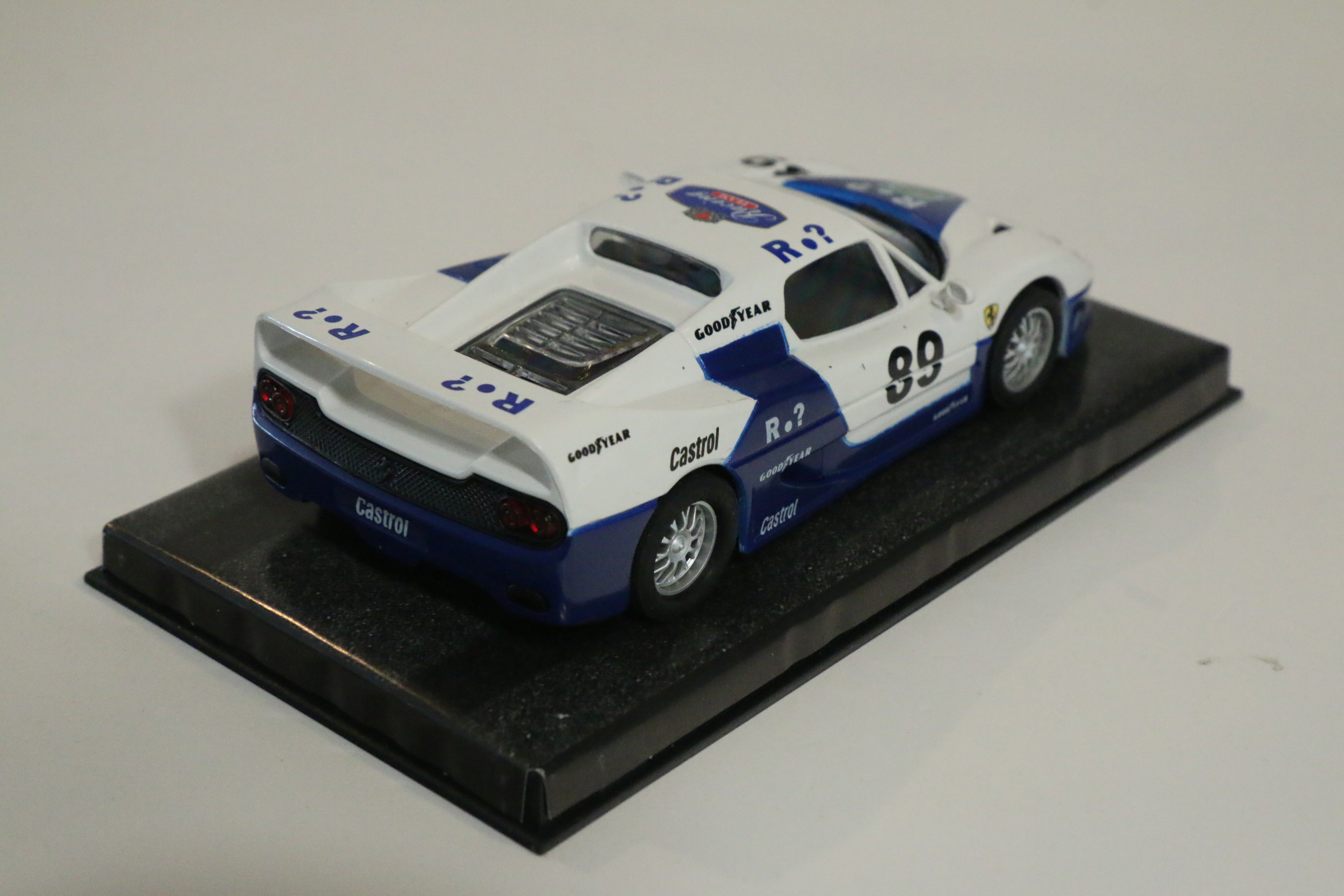 Ninco Ferrari F50 Racing R.? Wit/Blauw No.89 nr 50169 in OVP.