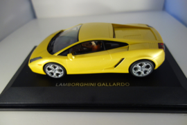 1:24  Lamborghini Gallardo geel metallic   nr. 14031