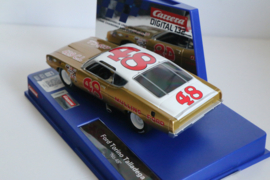 Carrera Digital Ford Torino Talladega No.48 Goud/wit nr. 30981 in OVP