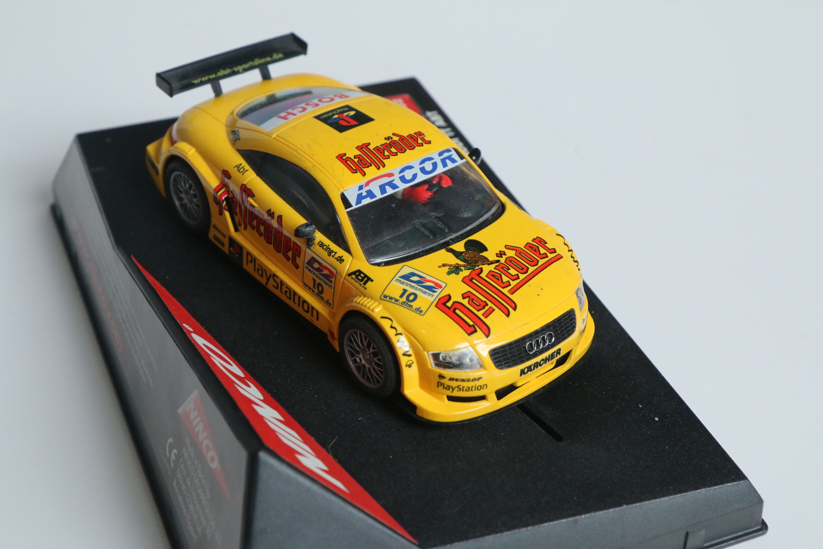Ninco Audi TT ABT No.10 Geel nr. 50245.   Zie Omschrijving!