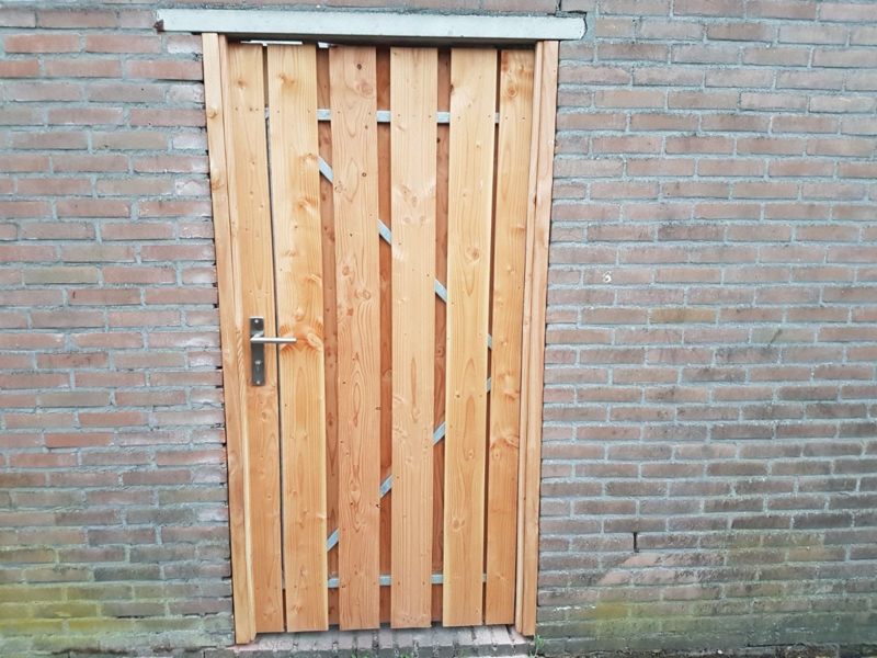 hoogte ongezond aflevering Douglas houten poorten enkel (Formaat poort enkel douglas: 90 cm) | Houten  poorten | schuttingconcurrent