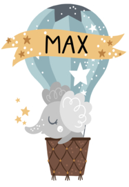 Geboortesticker full colour met een lieve olifant in luchtballon type Max