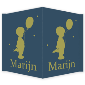 Geboortebord - Geboortebord raam met een silhouette jongetje type Marijn