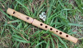 HarmonyFlute Whistle in D, C or Bb - Ashwood (Tunable)