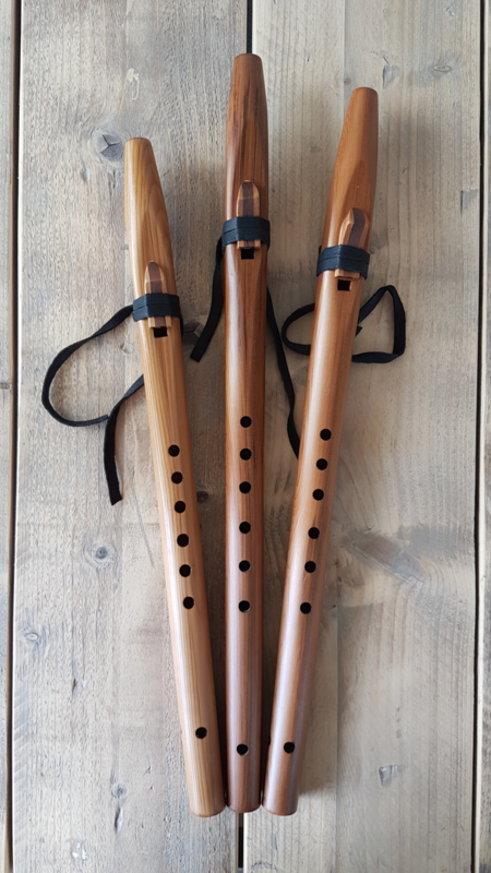 Stellar Flutes Basic Native American Fluit (A, G, F#) - Cederhout