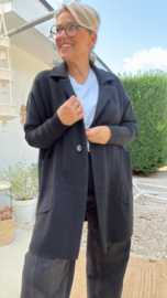 Lily zwart