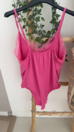 Body top roze