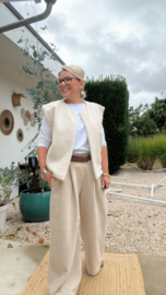 Julia ecru