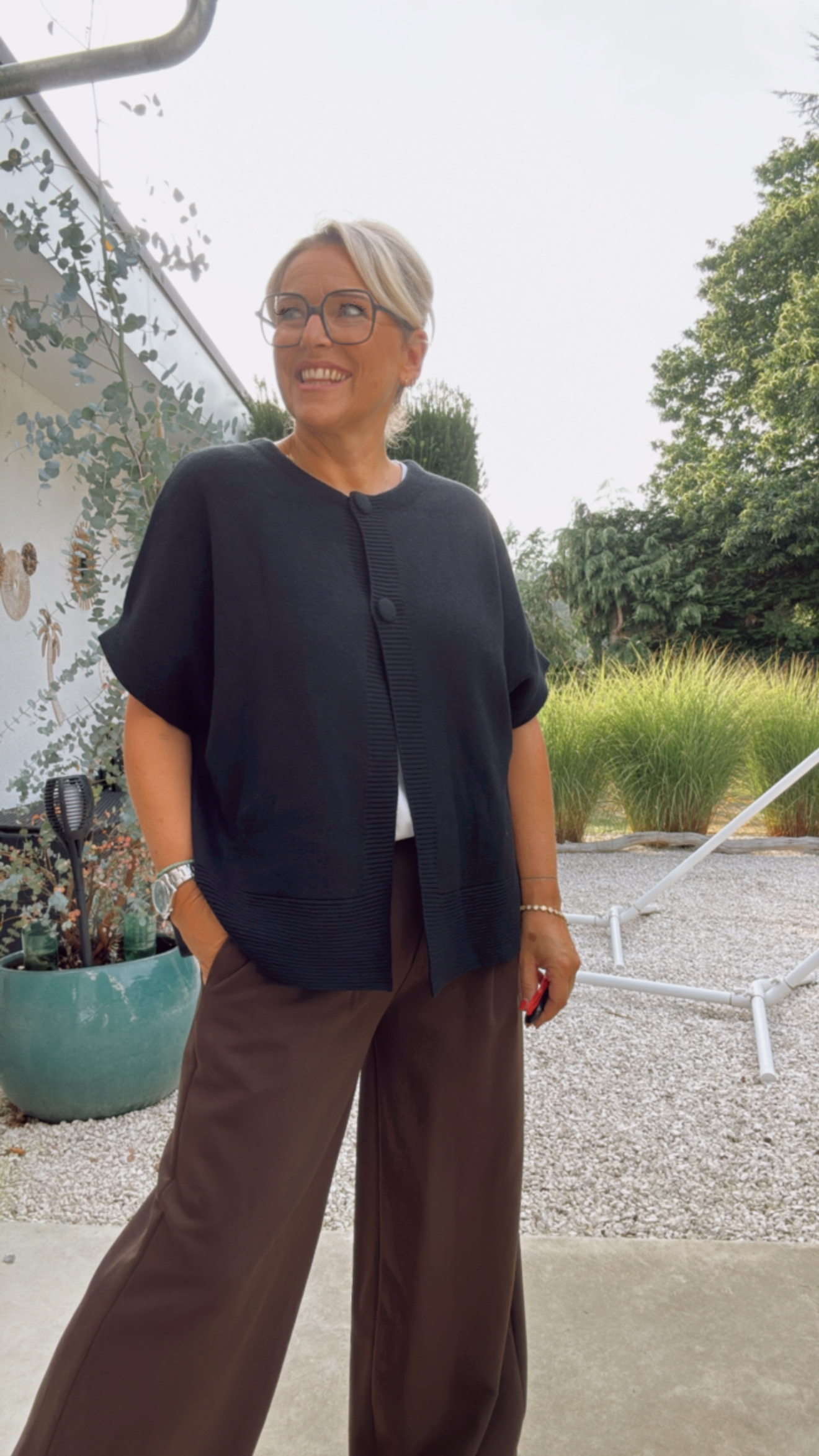 Tine zwart