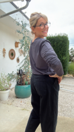 Manuela donkergrijs
