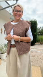 Julia bruin