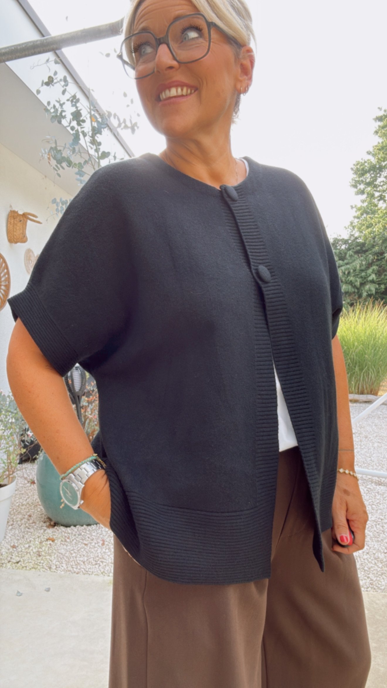Tine zwart