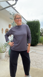 Manuela donkergrijs