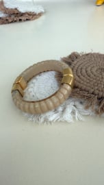 Bangle magneet beige