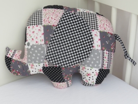 Olifant knuffel lichtroze grijs zwart patchwork