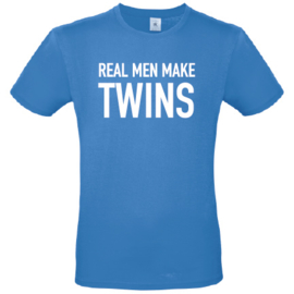 T-shirt Real men make twins