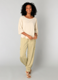 Saloni top gebleekt zand 5242, Yest