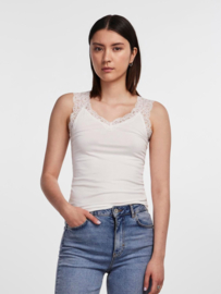 Barbera lace top wit, Pieces