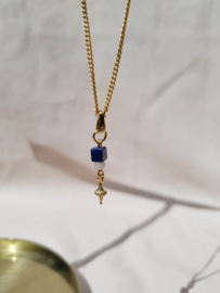 Aria   -  Lapis lazuli en rozenkwarts ketting