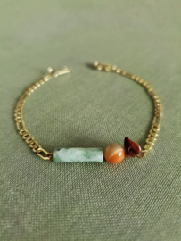 Izel                -  jaspis, schelp en jade armband