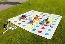 Mega twister huren