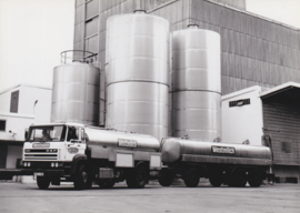 Daf 2500 Milktruck with trailer, press photo, Dutch, c1988