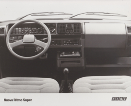 Fiat  Ritmo Super dashboard, press photo, Italy, 1983