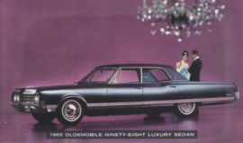 Ninety-Eight Luxury Sedan, US postcard, standard size, 1965,  # 226