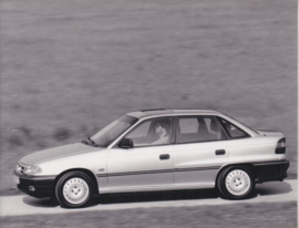 Opel Astra Sedan,  press photo, Germany, 09/1991