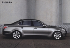 5-series Sedan (530i), large size postcard, 18 x 12,5 cm, German